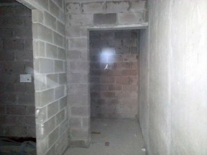 Фото квартиры в новостройке без отделки, коридор